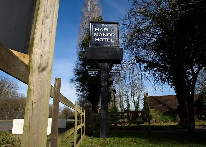 The Maple Manor Hotel Crawley 